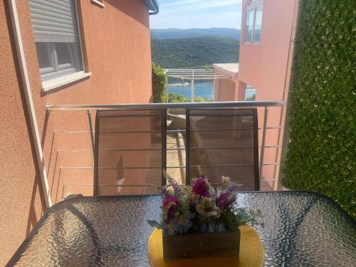 Balkon oz. terasa v nastanitvi Apartmani Žuti