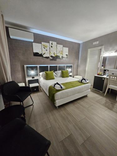 Кровать или кровати в номере Albis Rooms Guest House