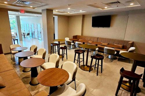 Khu vực ghế ngồi tại Wyndham Garden Atlanta Airport