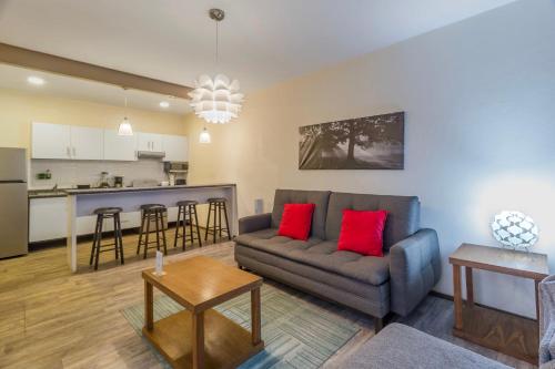 A kitchen or kitchenette at OM 686 URBAN LOFTS Narvarte