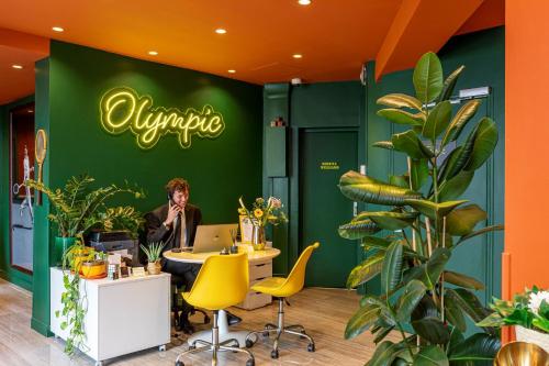 Снимка в галерията на Hotel Olympic Paris Boulogne by Patrick Hayat в Булон Биянкур