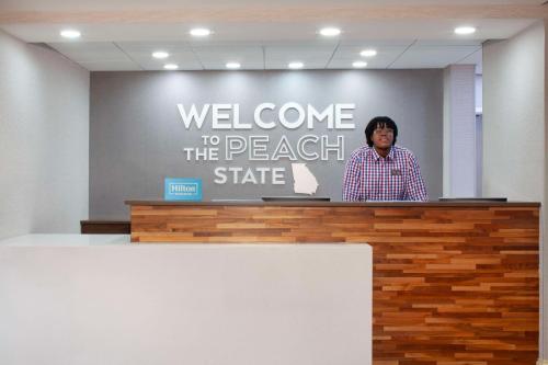 Hampton Inn & Suites-Atlanta Airport North-I-85 tesisinde konaklayan konuklar