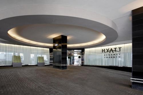 Lobbyen eller receptionen på Hyatt Regency Toronto