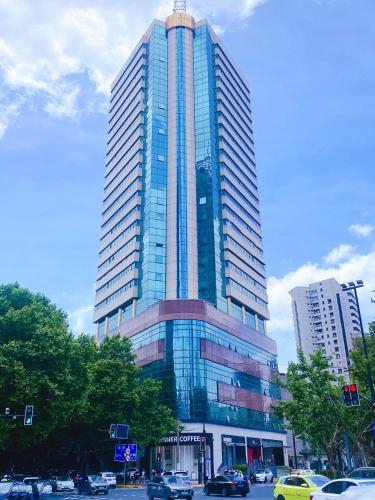 Lemon Hotel - Metro Line 1 Line 7 Changshu Road 200 meters