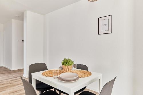 Fotografija v galeriji nastanitve Elegantes 2 Zimmer Apartment Neubau Top Lage v mestu Mannheim