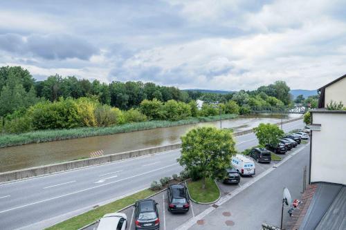 Gallery image of URUS Living Loft in Melk