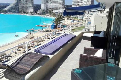 Swimmingpoolen hos eller tæt på San Alfonso del mar ,gran vista