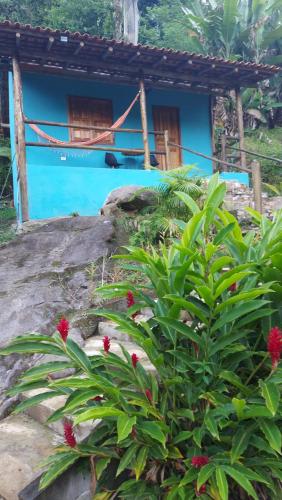 Κήπος έξω από το Casa- Chalé Recanto Das Saíras em Paraty