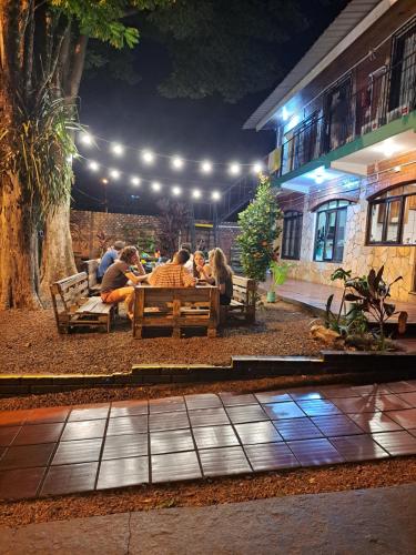 אזור ישיבה ב-Benteveo hostel iguazu