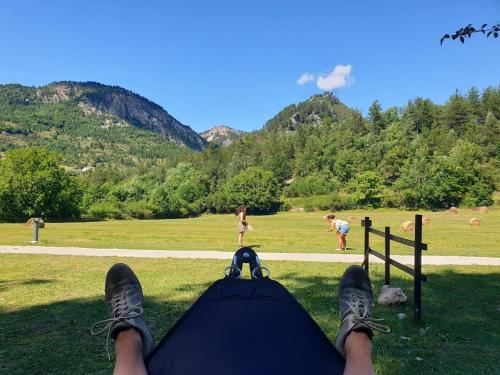 Un paisaje natural cerca del camping