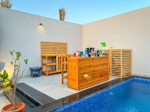 A piscina localizada em أكواخ الخليج - Gulf Cottages ou nos arredores