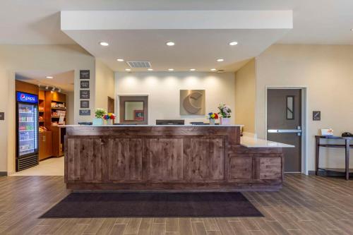 Lobbyn eller receptionsområdet på Comfort Suites Albuquerque Airport