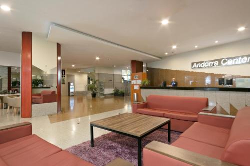 A seating area at Hotel Best Andorra Center