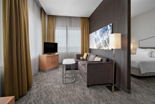 TV in/ali zabaviščno središče v nastanitvi SpringHill Suites by Marriott Chicago O'Hare