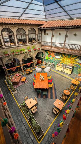 Black Llama Hostel Cusco