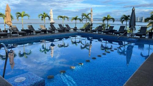 The Paramar Beachfront Boutique Hotel With Breakfast Included - Downtown Malecon