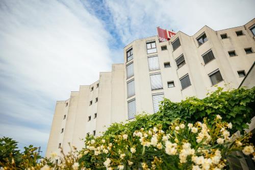 El edificio en el que está el hostal