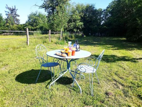 En have udenfor Peaceful studio in Coye-la-Forêt