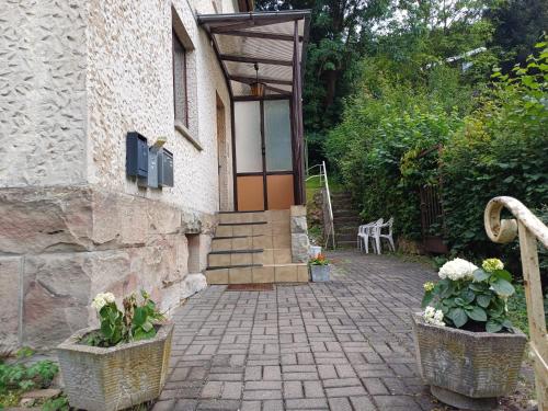 Un jardín fuera de Ferienwohnungen am Grasberg