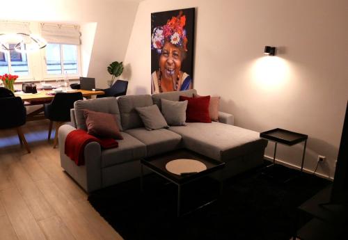 A seating area at Deluxe-Apartment Altstadt