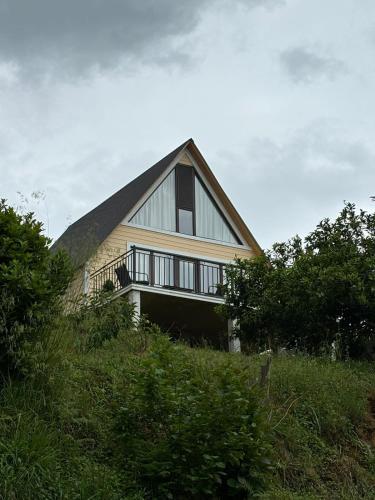 Gedung tempat rumah liburan berlokasi