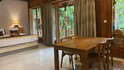 Prostor za sedenje u objektu Darsan Lembongan Boutique Cottage