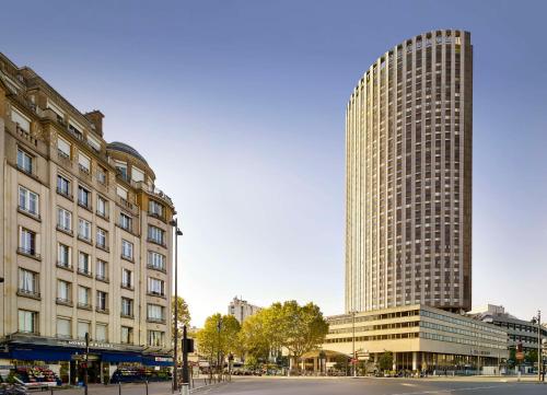 El edificio en el que está el hotel