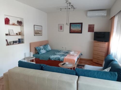 Khu vực ghế ngồi tại Fina Apartman