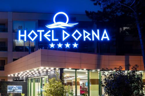 Foto de la galería de Hotel Dorna en Mamaia