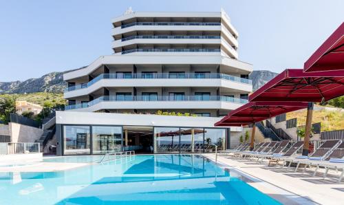 Басейн в или близо до Hotel Plaža Duće