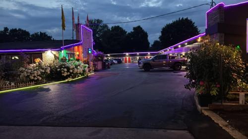 Foto sihtkohas Burlington asuva majutusasutuse Crestwood Motel galeriist