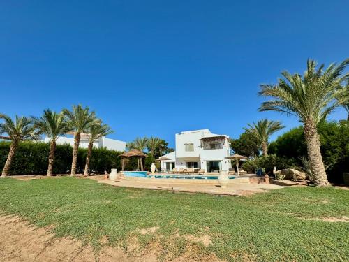 Foto de la galería de Sunset Villa in El Gouna with Private Heated Pool NEW BEDROOMS ADDED en Hurghada