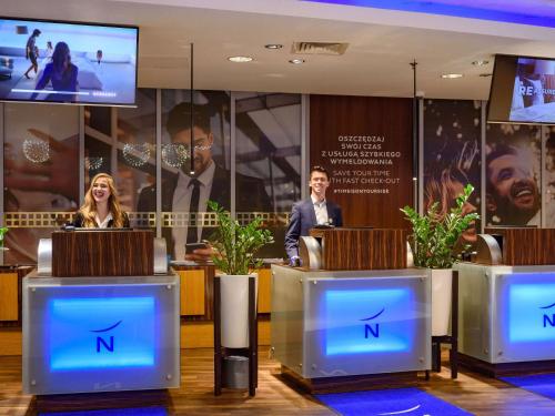 Tamu yang menginap di Novotel Warszawa Centrum