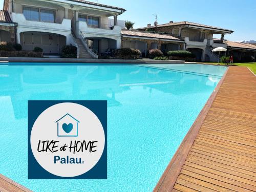 Baseinas apgyvendinimo įstaigoje LIKE at HOME n 11 Poolside Paradise Patio arba netoliese