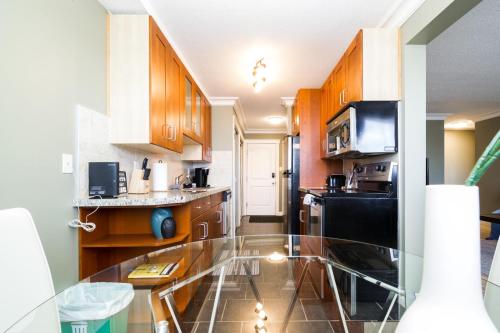 Cuina o zona de cuina de Vibrant Escapade Bright one Bedroom