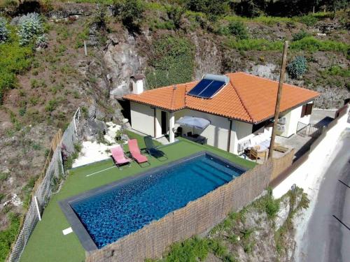 Piscina a Casa Castor Gerês o a prop