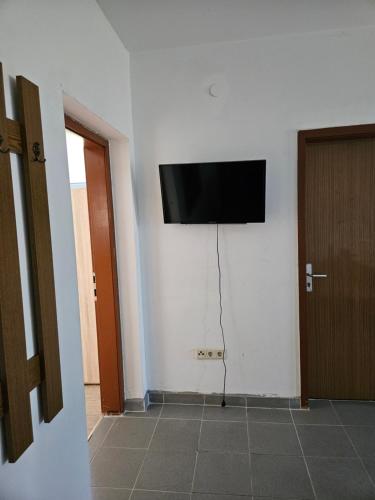 TV/trung tâm giải trí tại Schöne 2 zwei Zimmer Wohnung