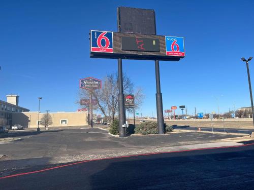 a street sign on the side of a road at Studio 6 Suites Amarillo, TX West Medical Center in Amarillo