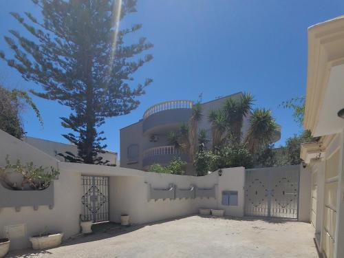 in Monastir Magnifique grande villa a skanes की गैलरी इमेज