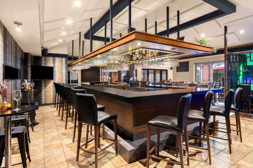 Khu vực lounge/bar tại Best Western Hotel St. Jerome