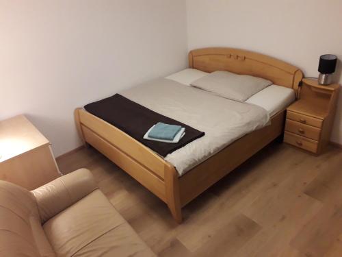 Cama ou camas em um quarto em APARTMENT Top 11 ZENTRUM mit 2 Schlafzimmer BESTROOMS eU