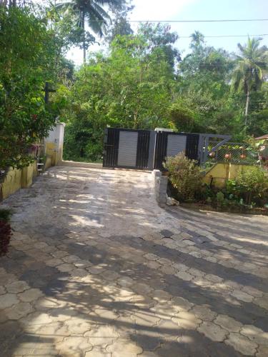 Jardí fora de Mayoorvihar home stay Sulthaan Bathery Wayanad Kerala