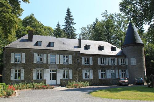 The building in which a panziókat is located