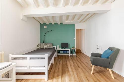 Area tempat duduk di Appartement F2 Rouen Gare - parking gratuit