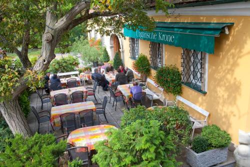 En restaurant eller et andet spisested på Hotel Ungarische Krone