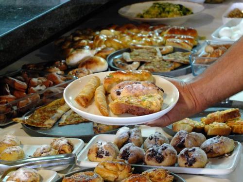 Pagkain sa o malapit sa hotel