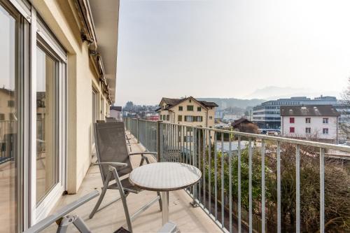 Balcony o terrace sa Anstatthotel Luzern - self-check-in