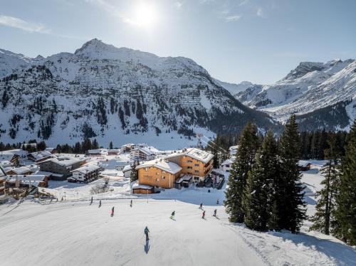 Objekt Hotel Burgwald - Ski In & Ski Out zimi