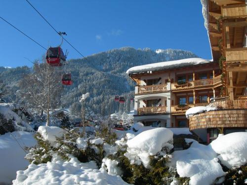 Kış mevsiminde Hotel Kaiserhof Kitzbühel, 4 Sterne Superior