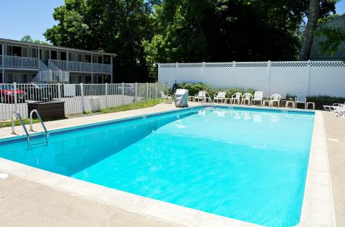 Piscina a Bar Harbor Villager Motel - Downtown o a prop